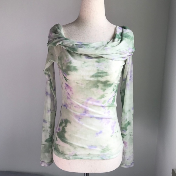 Tops - Long Sleeve Off Shoulder Top in Light Green Print